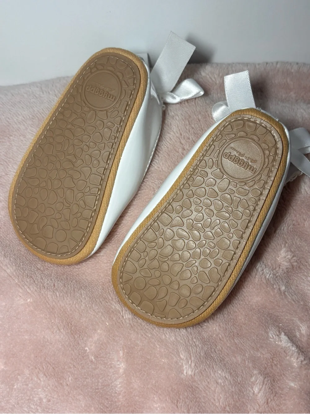 White Pearl-Trim Girls' Mary Jane Shoes